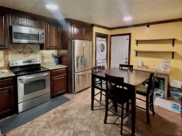 2408 Cass Street, Fort Worth, TX 76112