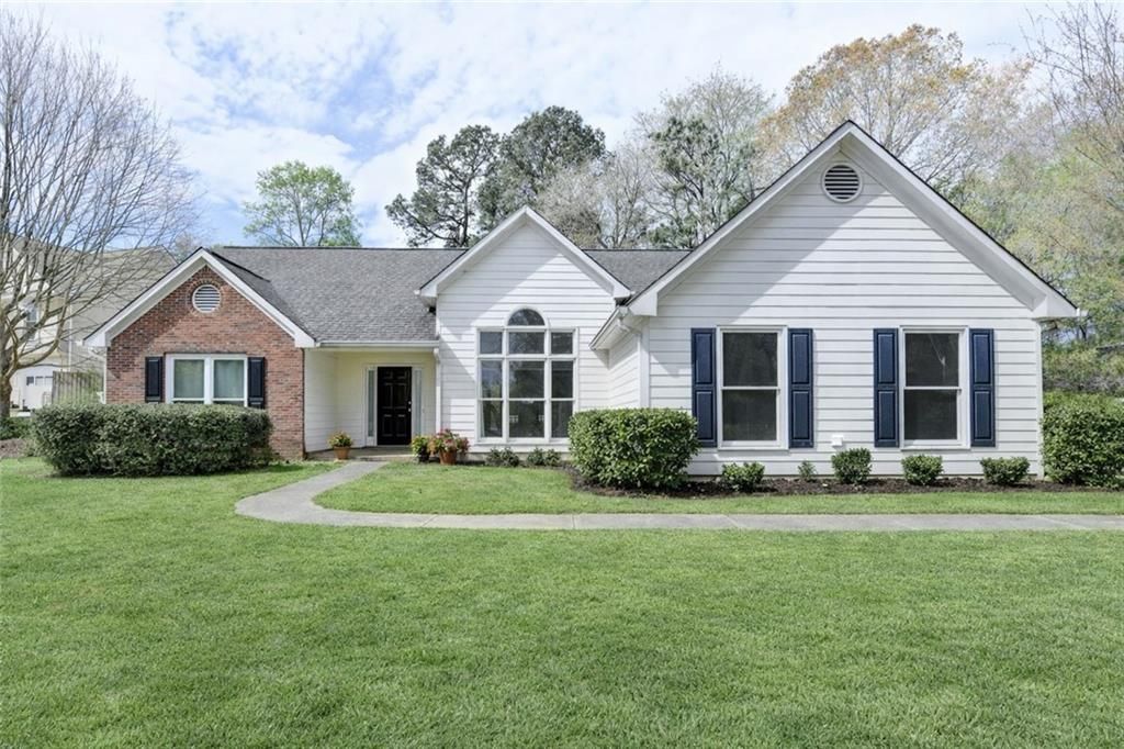 2615 Enchantress Way, Buford, GA 30518