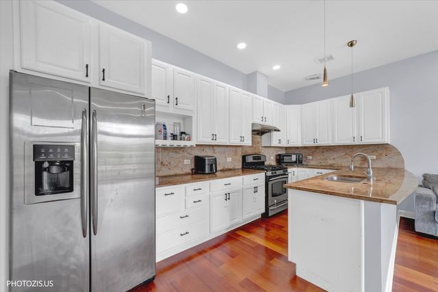 5614 N Jersey Avenue 3, Chicago, IL 60659