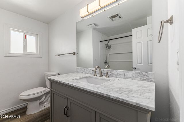 2050 W DUNLAP Avenue D52, Phoenix, AZ 85021