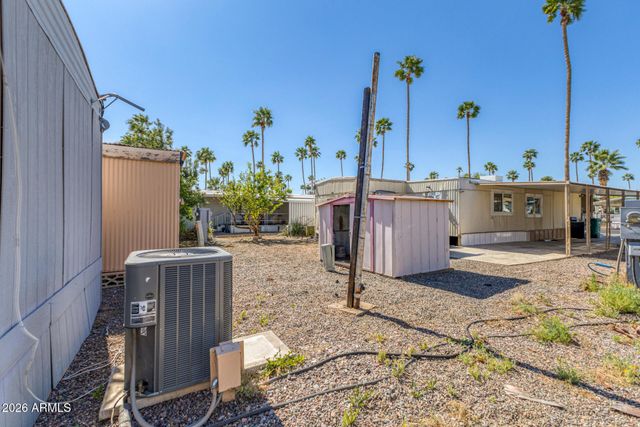 2050 W DUNLAP Avenue D52, Phoenix, AZ 85021