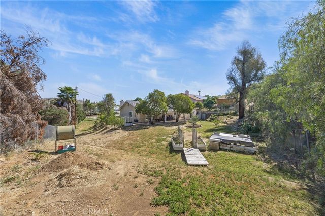 29225 Avenida De Las Flores, Menifee, CA 92587