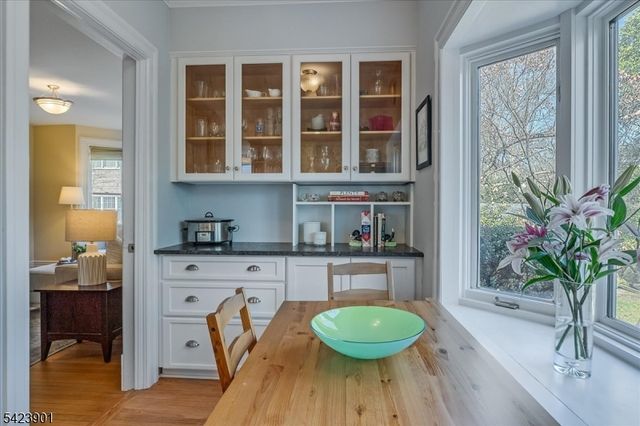 41 Oakwood Ave, Montclair Twp., NJ 07043