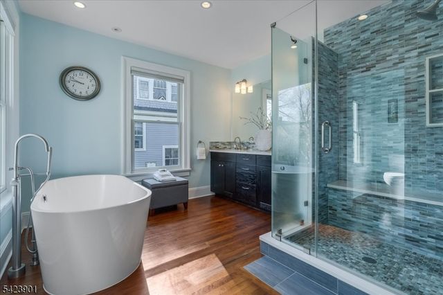 41 Oakwood Ave, Montclair Twp., NJ 07043