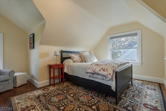41 Oakwood Ave, Montclair Twp., NJ 07043