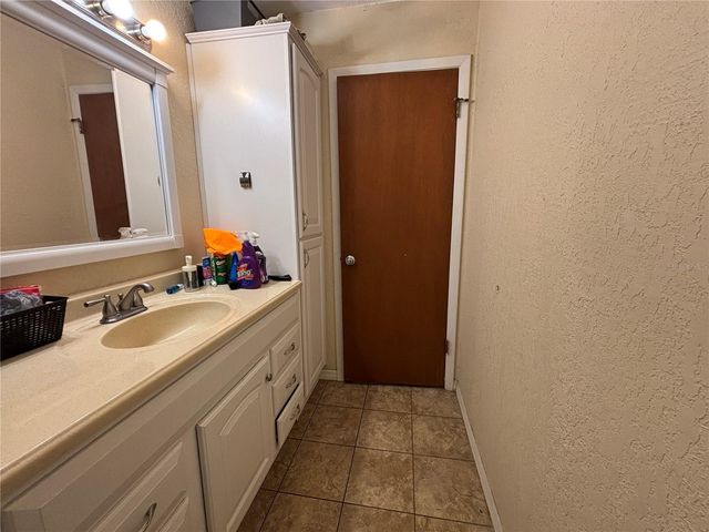 103 DAVIS STREET, Auburndale, FL 33823