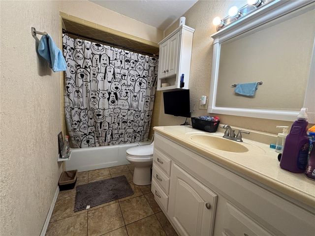 103 DAVIS STREET, Auburndale, FL 33823