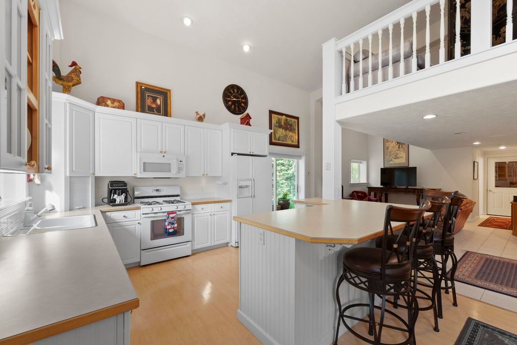 10718 S Mica Vista Ln, Mica, WA 99023 photo 9