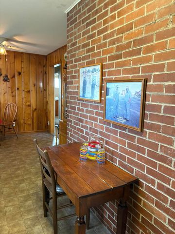 17 Church Street, Dry Ridge, KY 41035