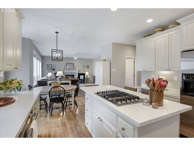 14517 Sw CORNERSTONE Ln, Sherwood, OR 97140
