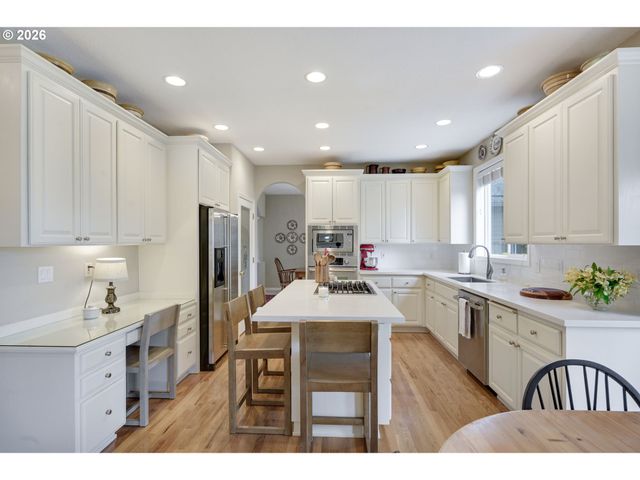 14517 Sw CORNERSTONE Ln, Sherwood, OR 97140