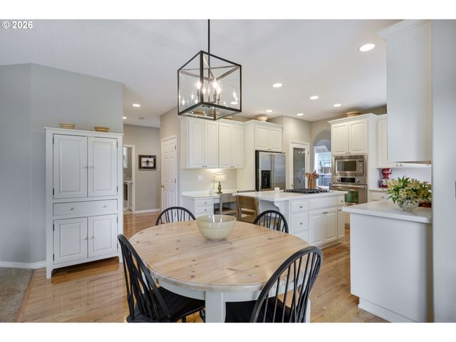 14517 Sw CORNERSTONE Ln, Sherwood, OR 97140
