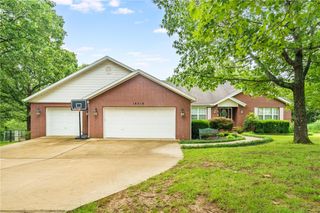 14913 Park Ridge Drive, Lowell, AR 72745