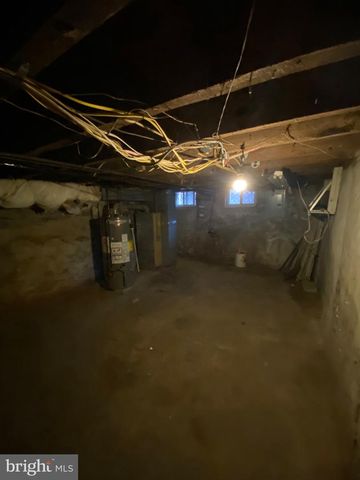1640 N GRATZ ST, Philadelphia, PA 19121