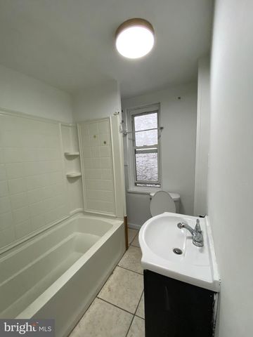 1640 N GRATZ ST, Philadelphia, PA 19121
