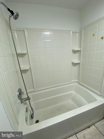 1640 N GRATZ ST, Philadelphia, PA 19121