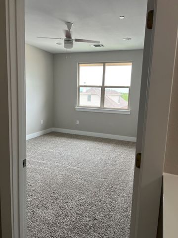 3612 Aaron Place, Denton, TX 76226