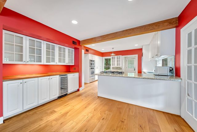 2350 N Braeswood Boulevard, Houston, TX 77030
