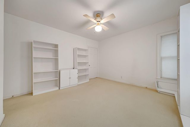 2350 N Braeswood Boulevard, Houston, TX 77030