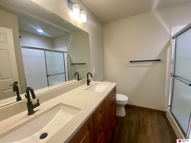 136 W Ida Lane, Lincoln, NE 68523