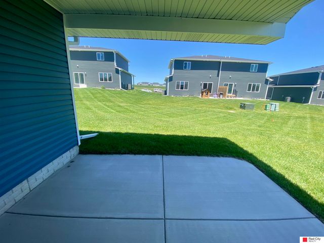 136 W Ida Lane, Lincoln, NE 68523