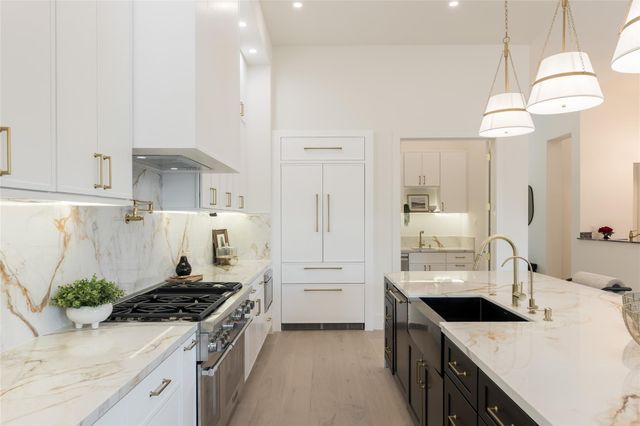 3607 Dumbarton Street, Houston, TX 77025