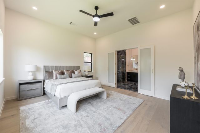 3607 Dumbarton Street, Houston, TX 77025