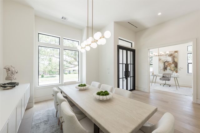 3607 Dumbarton Street, Houston, TX 77025