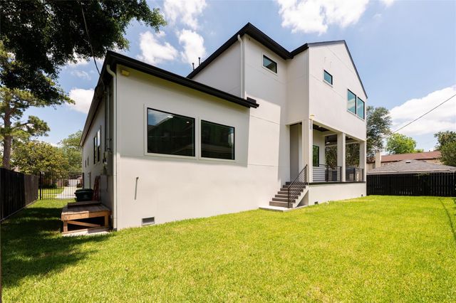 3607 Dumbarton Street, Houston, TX 77025