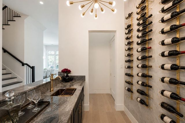 3607 Dumbarton Street, Houston, TX 77025