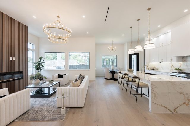 3607 Dumbarton Street, Houston, TX 77025