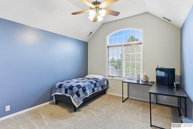 17321 Monroe Circle, Omaha, NE 68135