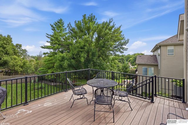 17321 Monroe Circle, Omaha, NE 68135
