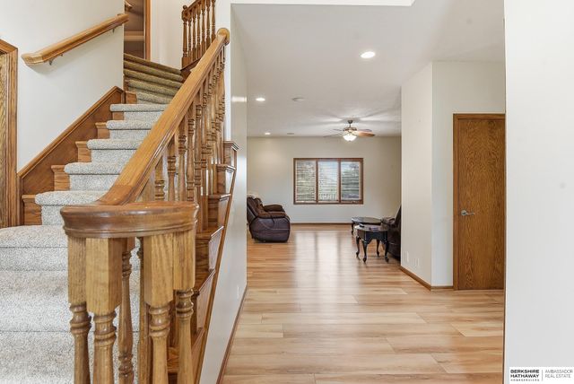 17321 Monroe Circle, Omaha, NE 68135