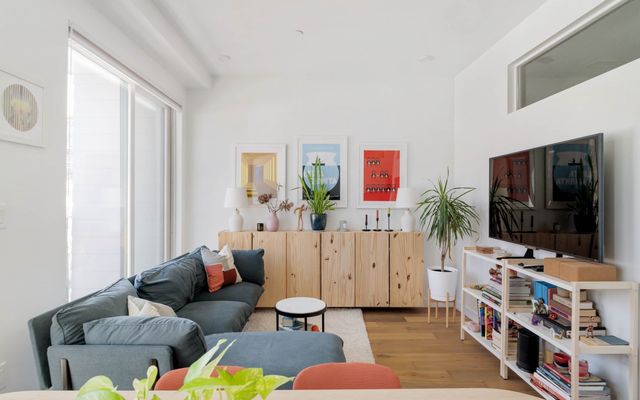 97-99 Elmwood Street 109, Cambridge, MA 02140