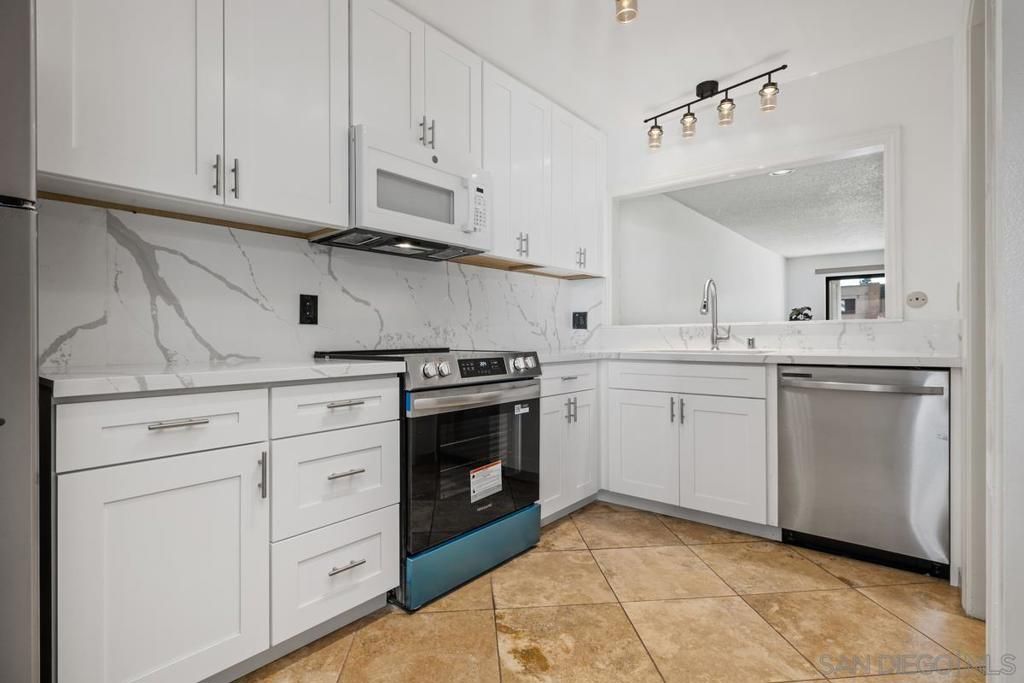 3525 Lebon 209, San Diego, CA 92122