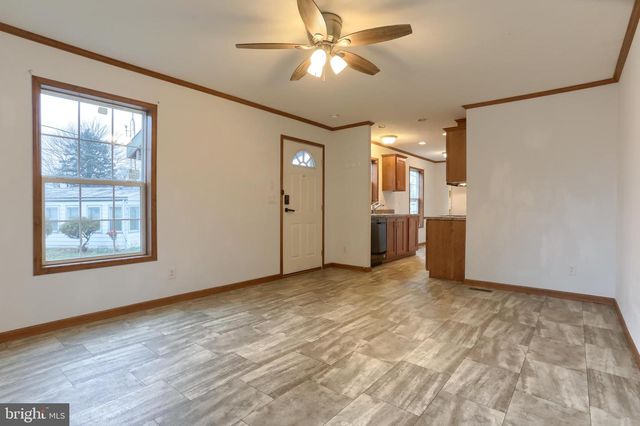 14 SHELLIE ST, Lebanon, PA 17046