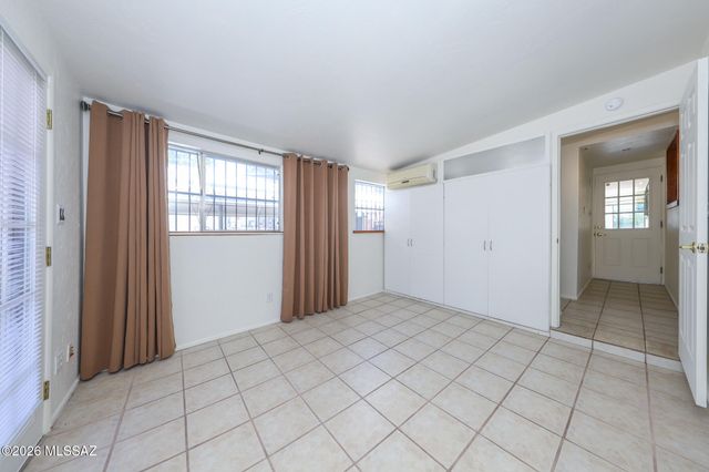 5008 E Adams Street, Tucson, AZ 85712