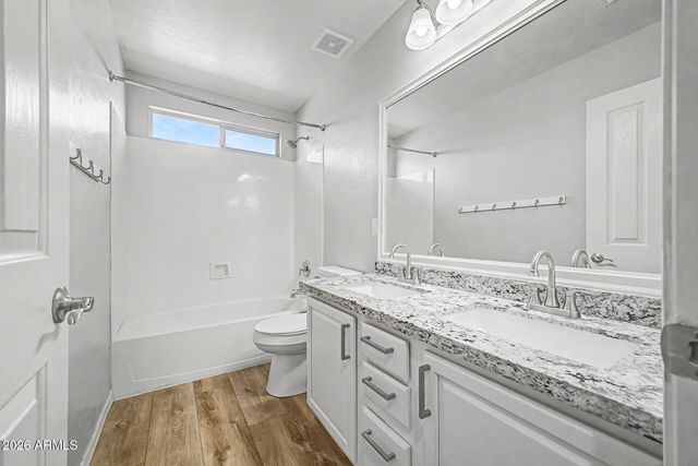 2935 E MEAD Drive, Gilbert, AZ 85298