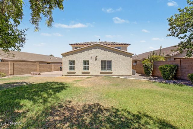 2935 E MEAD Drive, Gilbert, AZ 85298