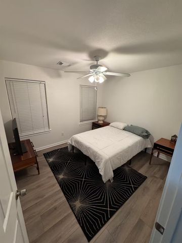 2232 Naomi St Street, Houston, TX 77054
