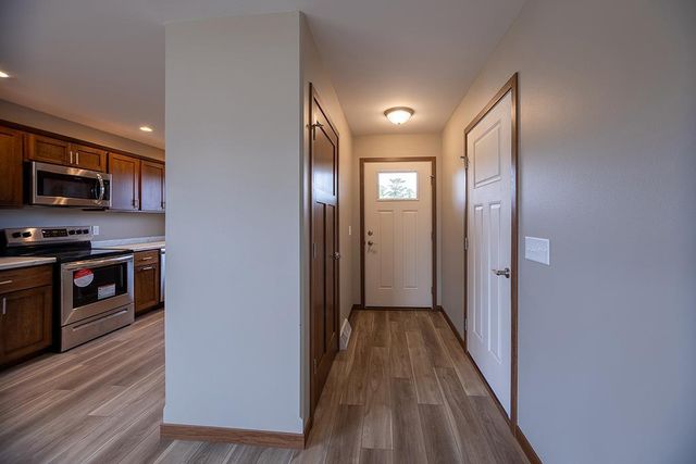 940 MORNING STAR LANE, Plover, WI 54467