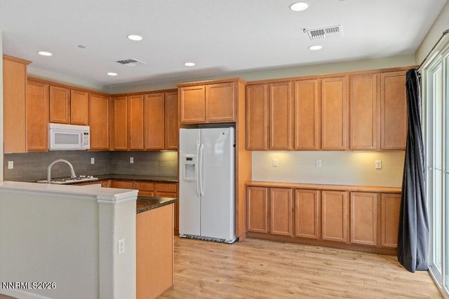 1864 Wind Ranch Road UNIT B, Reno, NV 89521