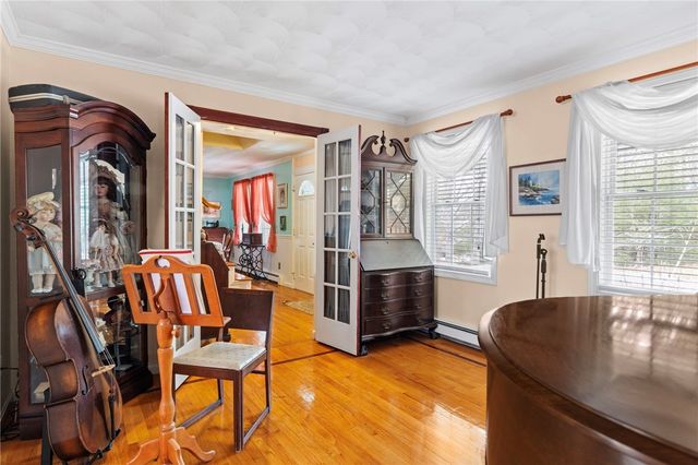 358 Shannock Road, South Kingstown, RI 02879