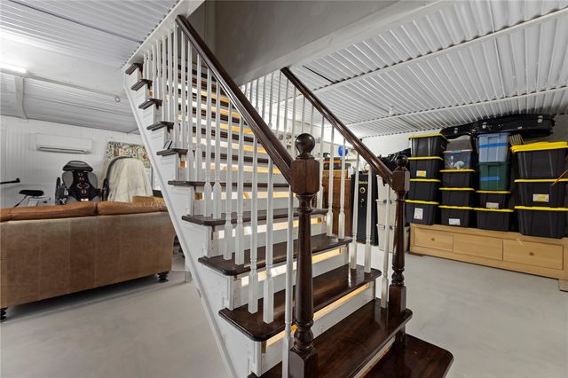 358 Shannock Road, South Kingstown, RI 02879