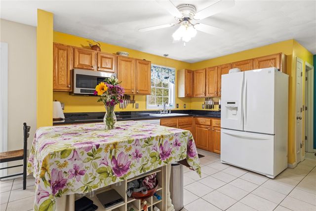 358 Shannock Road, South Kingstown, RI 02879