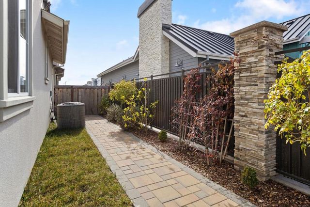 37599 Sand Drift Road, Newark, CA 94560