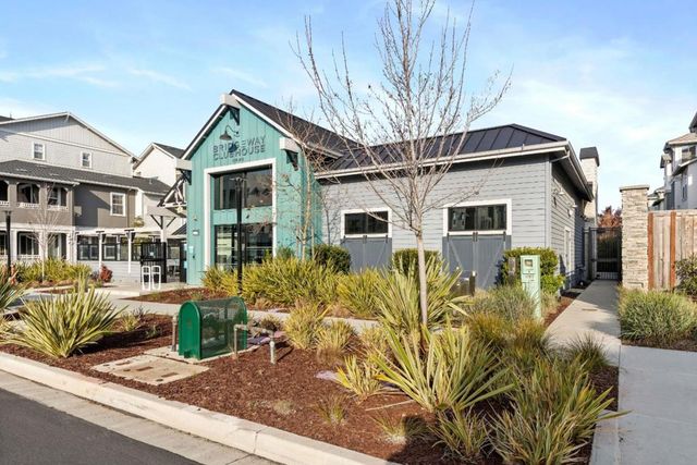 37599 Sand Drift Road, Newark, CA 94560