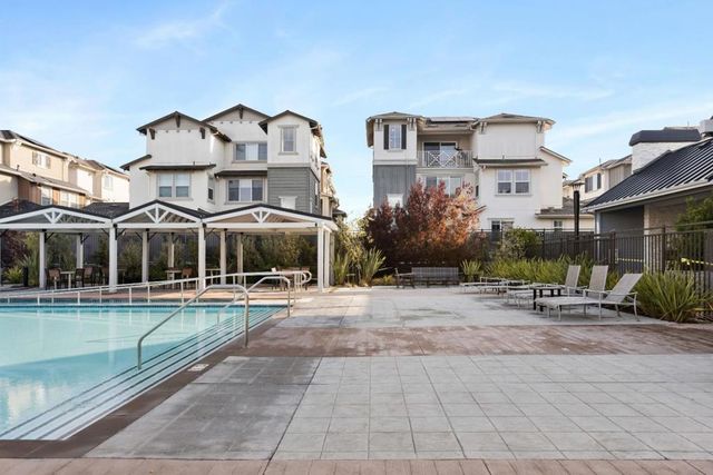 37599 Sand Drift Road, Newark, CA 94560