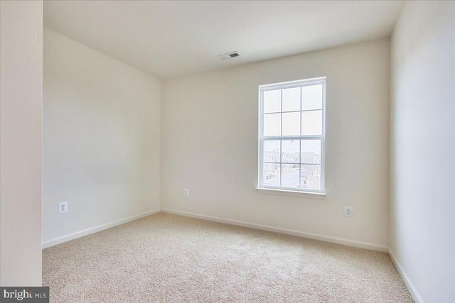 17 KARENDALE CT, Windsor Mill, MD 21244